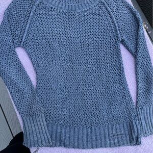 Abercrombie & Fitch Textured Blue Sweater Size M